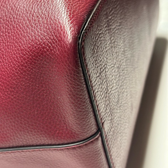 Tory Burch McGraw Imperial Leather Tote Garnet - Picture 7 of 15
